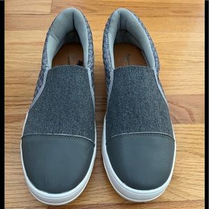 Bernie Mev women’s slip-on sneakers